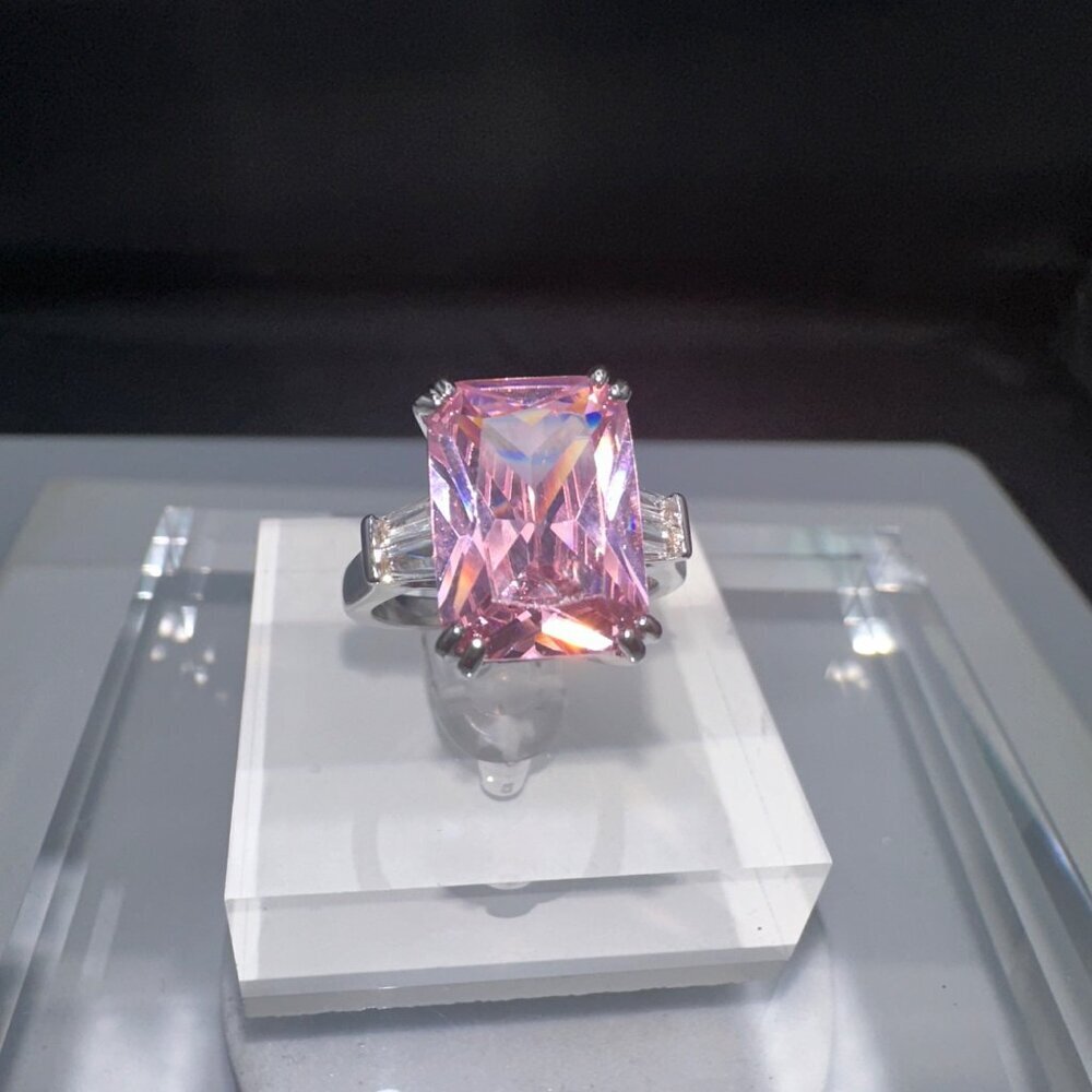 Pink Cubic Zirconia Emerald Cut Silver Ring Size 7 - Picture 5 of 12
